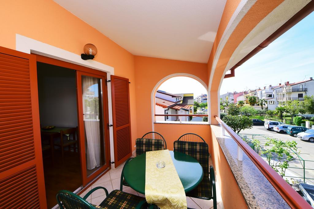 Apartments Zdjelar Porec Ngoại thất bức ảnh
