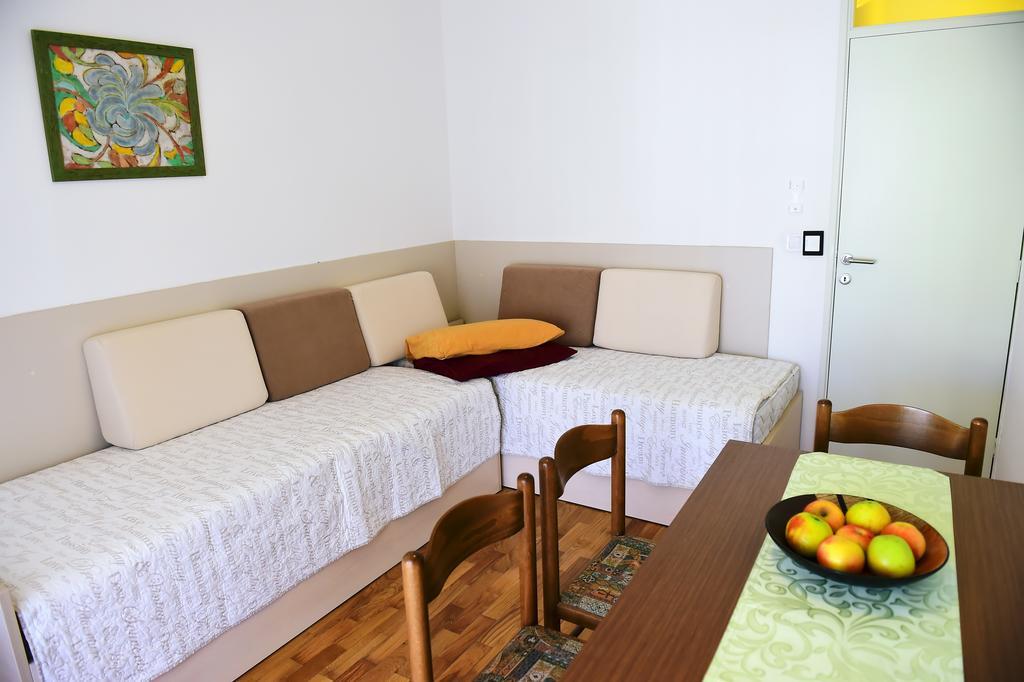 Apartments Zdjelar Porec Ngoại thất bức ảnh