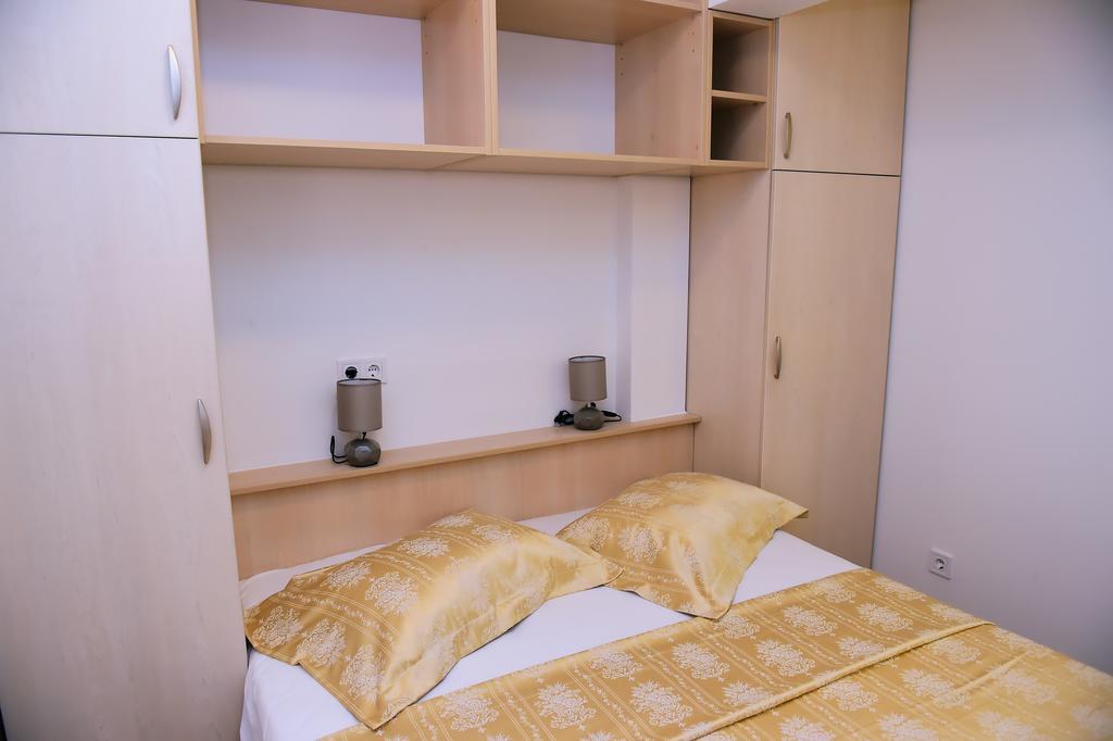 Apartments Zdjelar Porec Ngoại thất bức ảnh