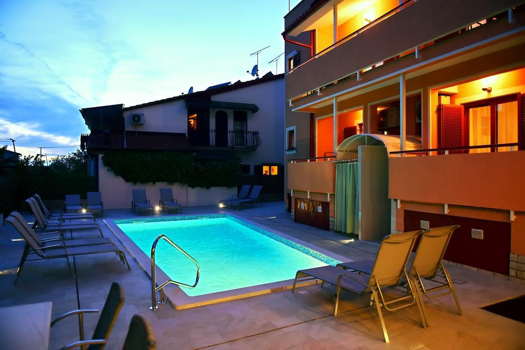 Apartments Zdjelar Porec Ngoại thất bức ảnh