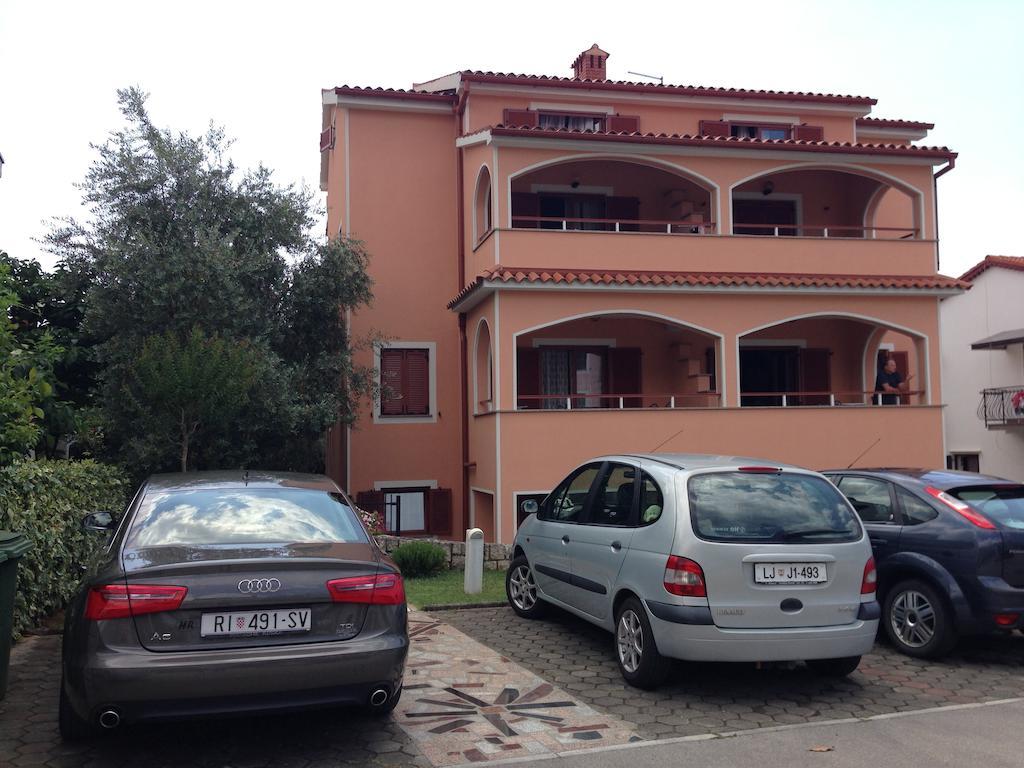 Apartments Zdjelar Porec Ngoại thất bức ảnh